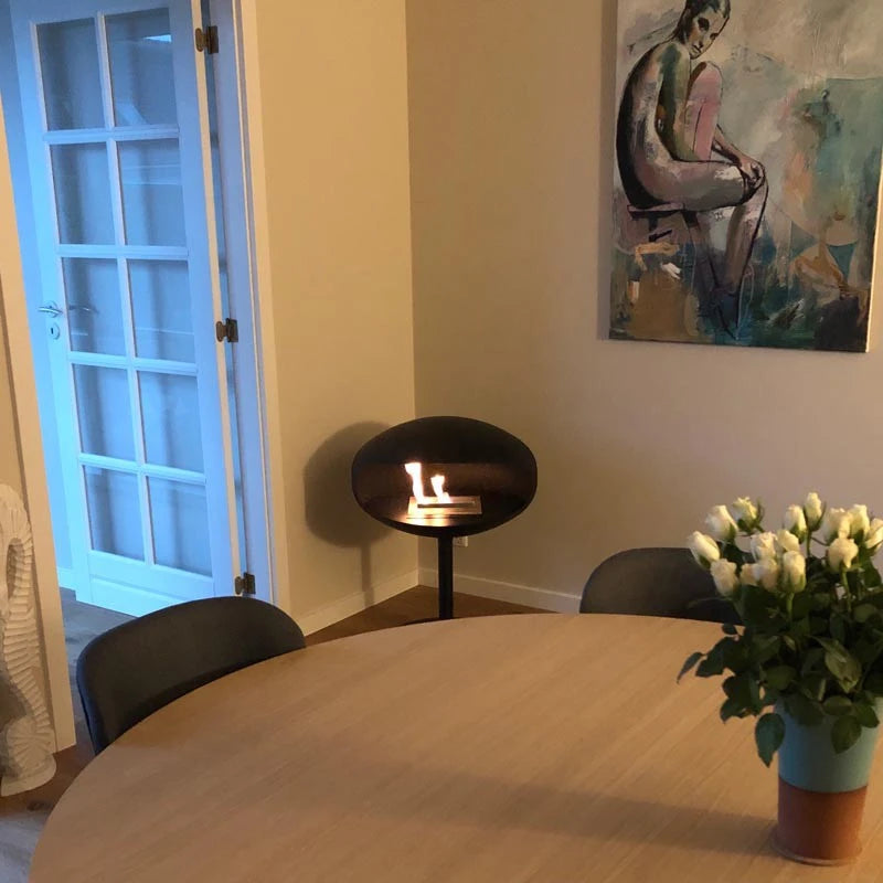 Cocoon Pedestal – Fekete fekete talppal