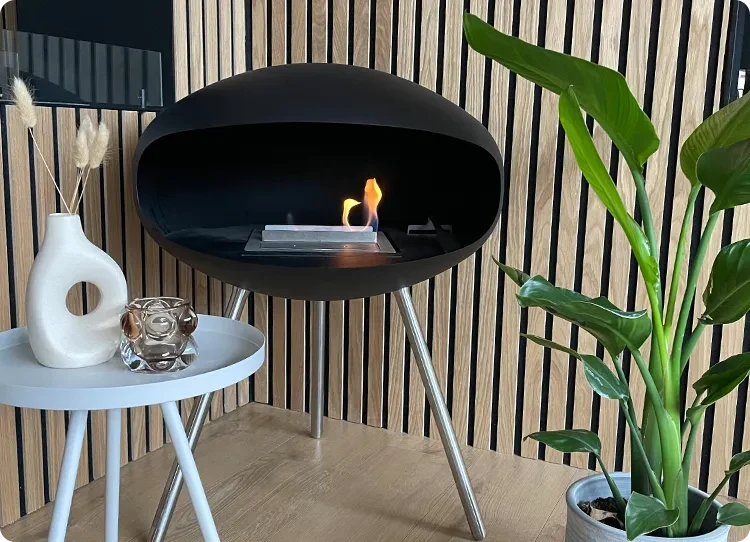 Cocoon Terra fekete és acél szabadon álló bioetanol kandallo