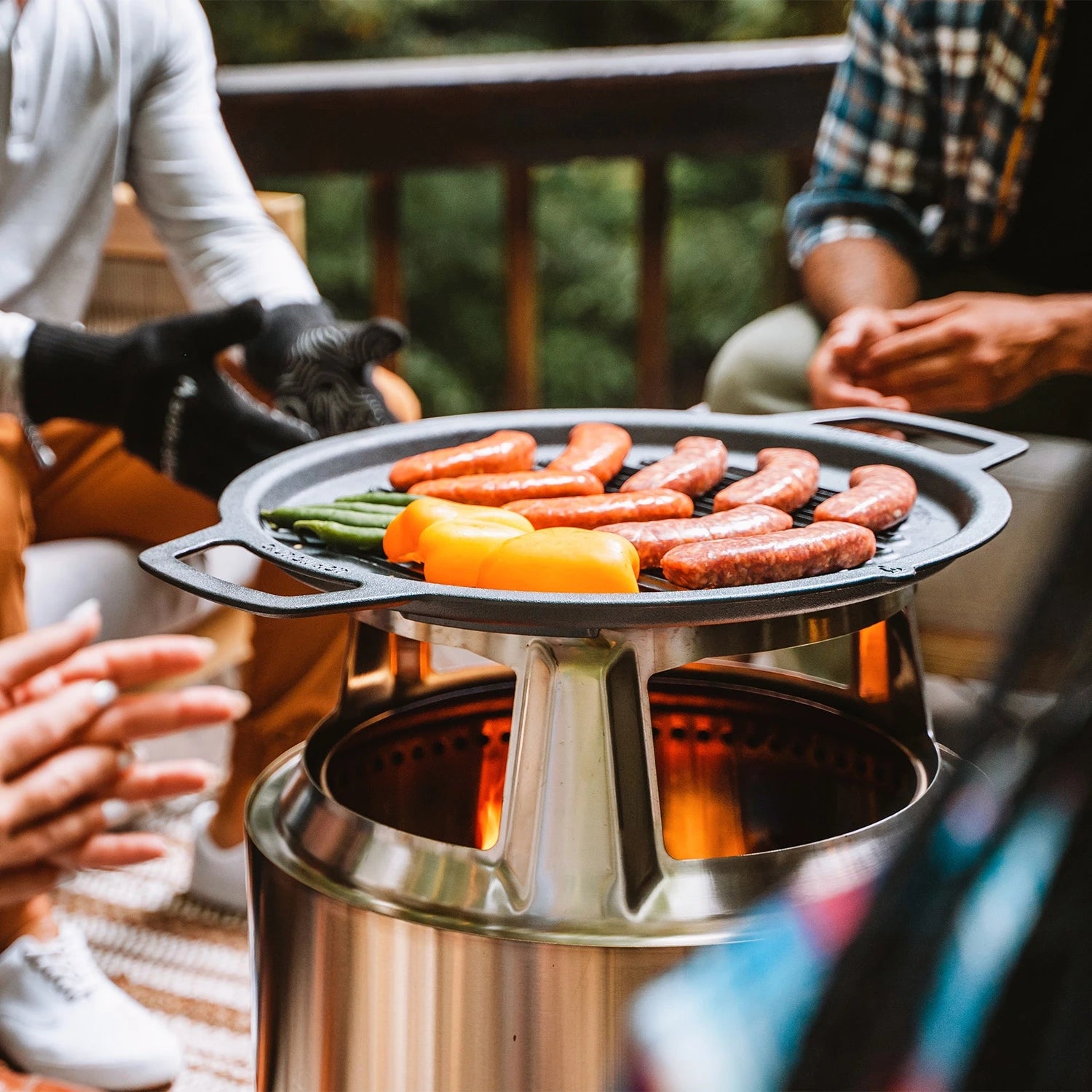 Bonfire Grill Top + HUB